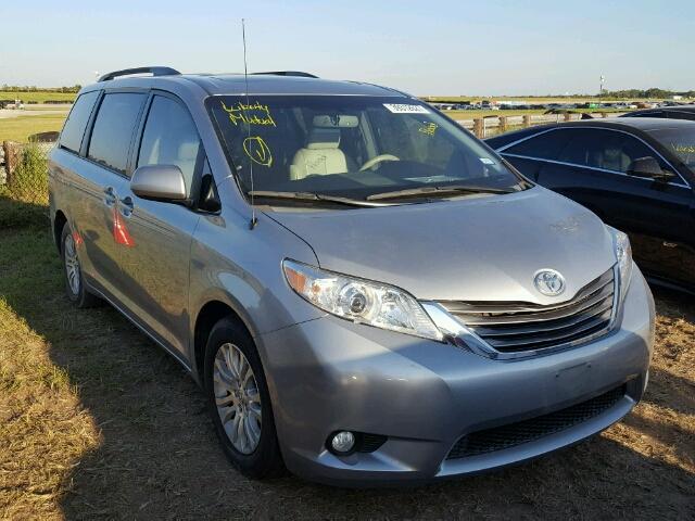 5TDYK3DC3ES412789 - 2014 TOYOTA SIENNA XLE SILVER photo 1