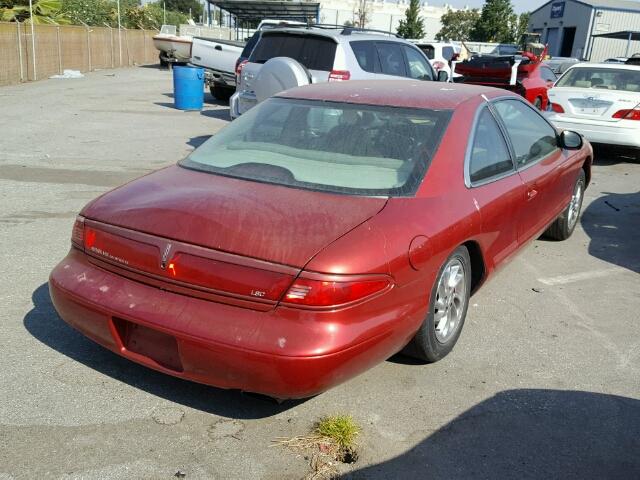 1LNFM92V8WY677170 - 1998 LINCOLN MARK VIII RED photo 4