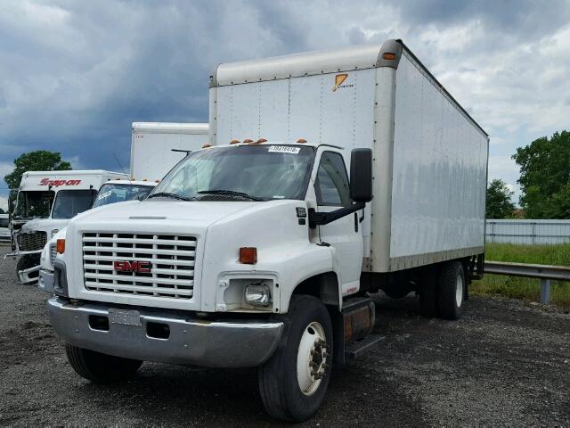 1GDJ6C1345F514060 - 2005 GMC C6500 C6C0 WHITE photo 2