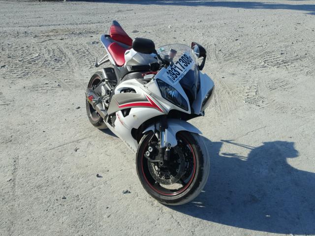 JYARJ16E59A018476 - 2009 YAMAHA YZFR6 WHITE photo 1