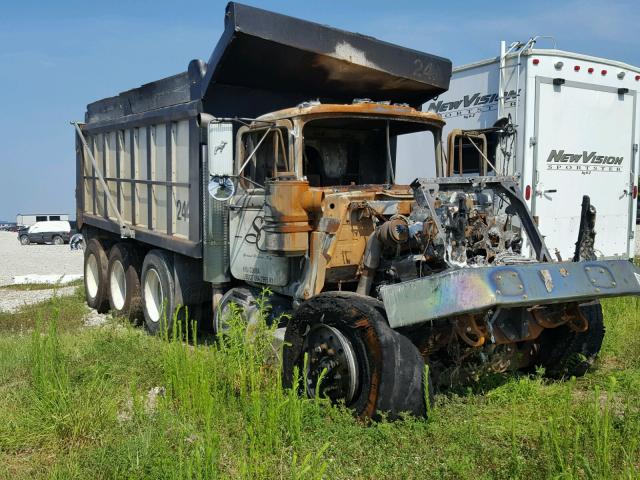 1M2P270C8XM041583 - 1999 MACK 600 RD600 BURN photo 1