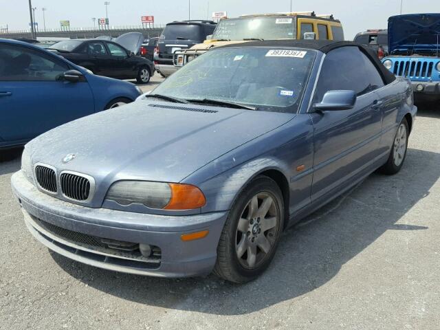 WBABS33401JY40758 - 2001 BMW 325 CI BLUE photo 2