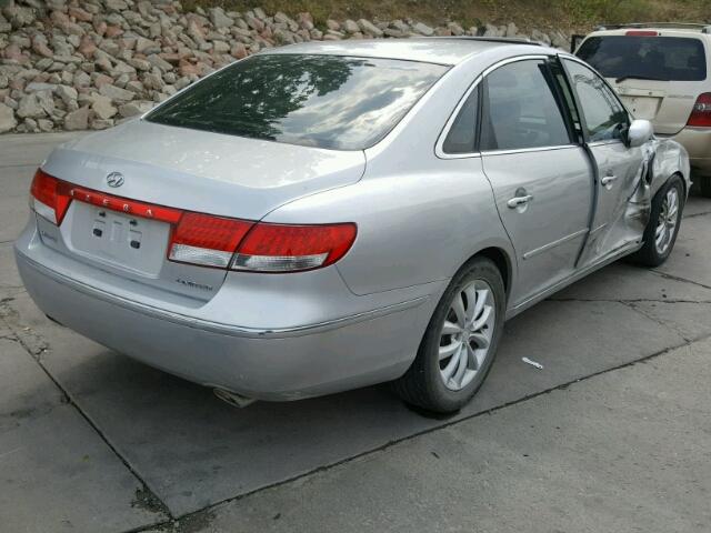 KMHFC46F66A057189 - 2006 HYUNDAI AZERA SE/L SILVER photo 4