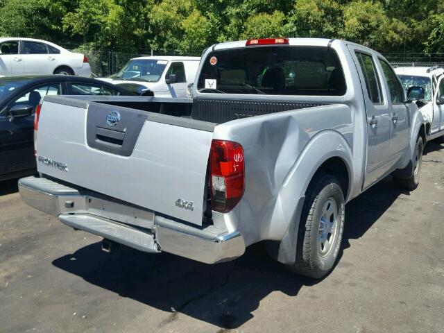 1N6AD0EV2CC465280 - 2012 NISSAN FRONTIER S SILVER photo 4