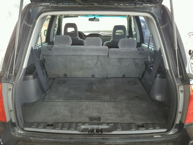 2HKYF18184H548924 - 2004 HONDA PILOT LX BLACK photo 9