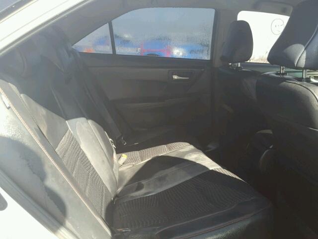 4T1BF1FK7FU486762 - 2015 TOYOTA CAMRY LE 白色 照片 6