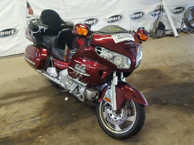 1HFSC47465A410244 - 2005 HONDA GL1800 A RED photo 1