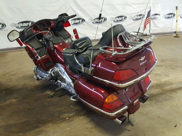 1HFSC47465A410244 - 2005 HONDA GL1800 A RED photo 3