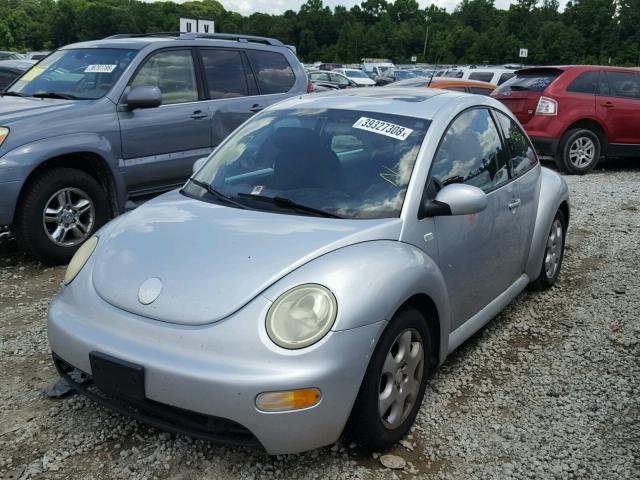 3VWCK21C12M450264 - 2002 VOLKSWAGEN NEW BEETLE 银色 照片 2