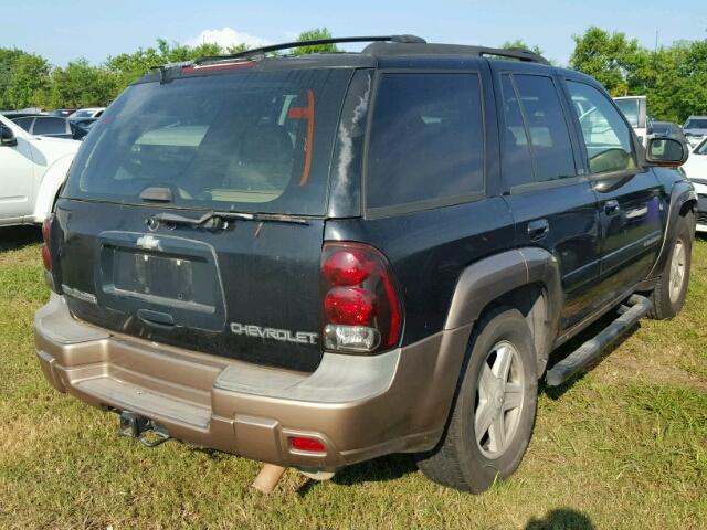 1GNDS13S222313371 - 2002 CHEVROLET TRAILBLAZE BLACK photo 4