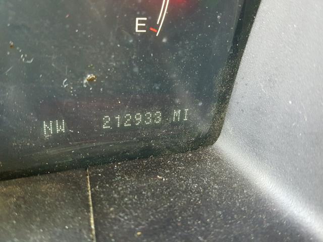 5LMFU28R03LJ33091 - 2003 LINCOLN NAVIGATOR შავი ფოტო 8