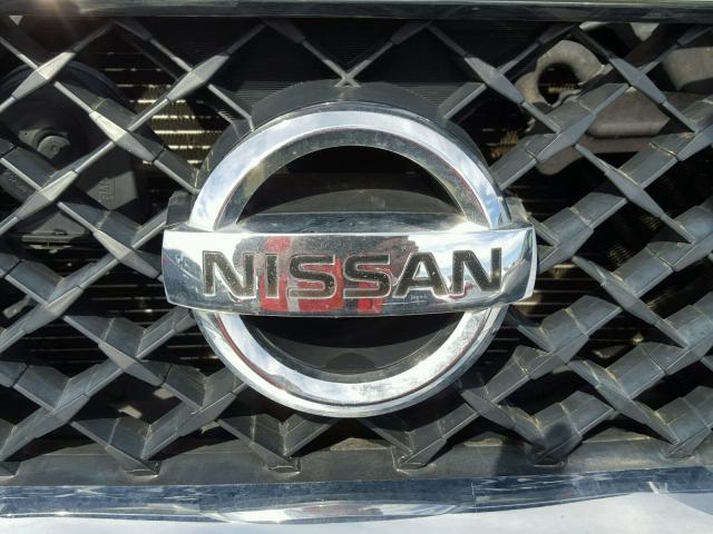 1N6BA0ED1AN304926 - 2010 NISSAN TITAN BLACK photo 4