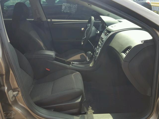 1G1ZC5EU1BF328852 - 2011 CHEVROLET MALIBU 1LT BROWN photo 5