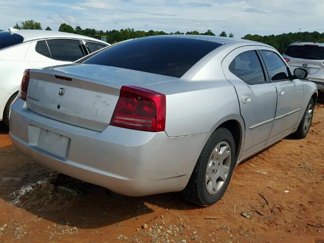 2B3LA43R37H674646 - 2007 DODGE CHARGER SILVER photo 4