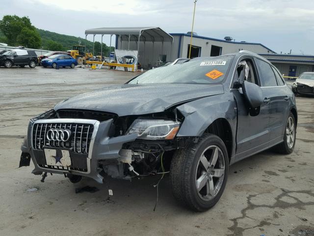 WA1DKAFP3CA128845 - 2012 AUDI Q5 PREMIUM GRAY photo 2