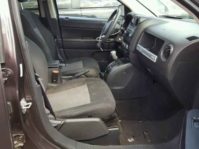 1C4NJCBA4FD177940 - 2015 JEEP COMPASS SP BLACK photo 5