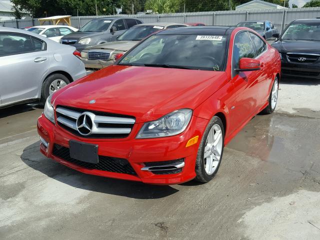 WDDGJ5HB1CF737519 - 2012 MERCEDES-BENZ C 350 RED photo 2