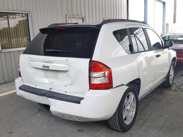 1J8FT47W17D116371 - 2007 JEEP COMPASS WHITE photo 4