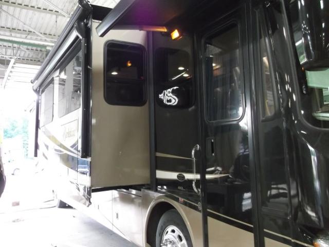 4UZAB2DT2ECFT1025 - 2014 FREIGHTLINER CHASSIS XC ორფეროვანი ფოტო 3