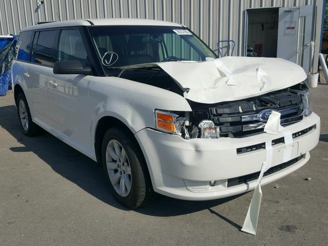 2FMDK51C69BA36879 - 2009 FORD FLEX SE WHITE photo 1