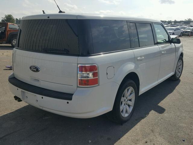 2FMDK51C69BA36879 - 2009 FORD FLEX SE WHITE photo 4