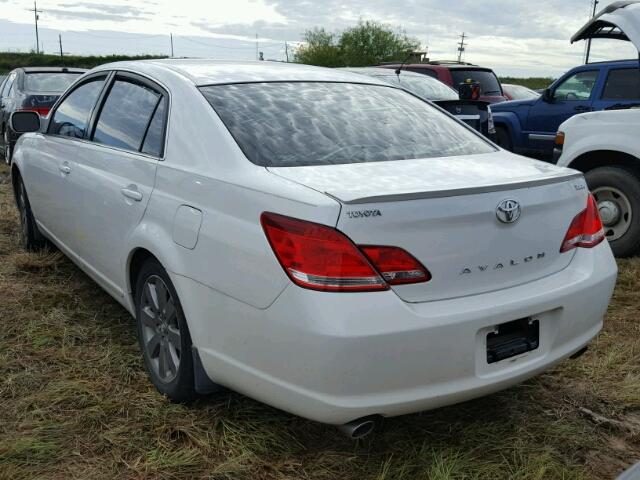 4T1BK36B35U001491 - 2005 TOYOTA AVALON WHITE photo 3