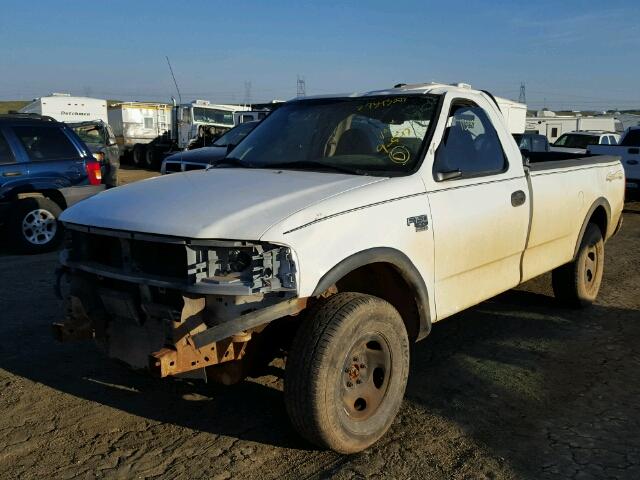 1FTRF18W13NA31088 - 2003 FORD F150 WHITE photo 2