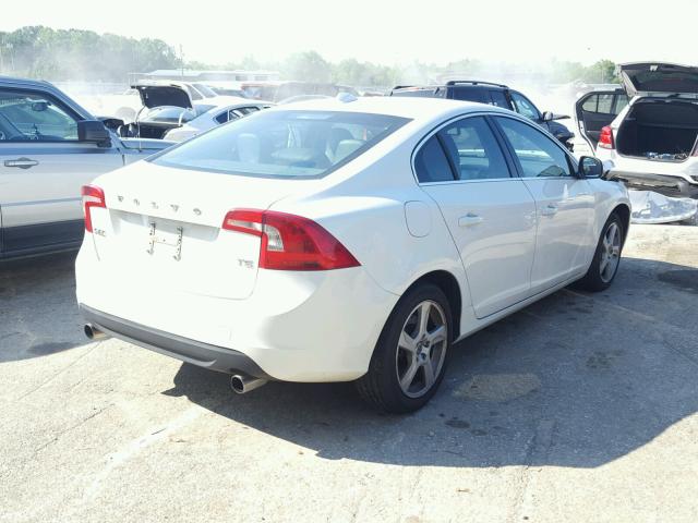 YV1622FS1C2079190 - 2012 VOLVO S60 T5 WHITE photo 4