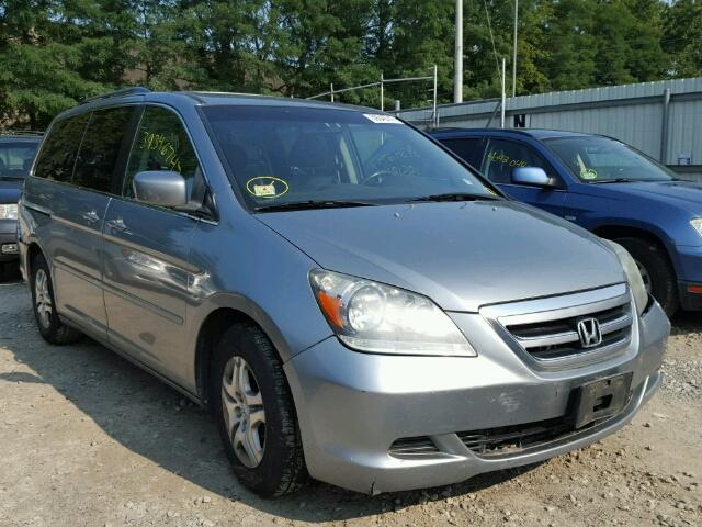 5FNRL38685B124454 - 2005 HONDA ODYSSEY SILVER photo 1