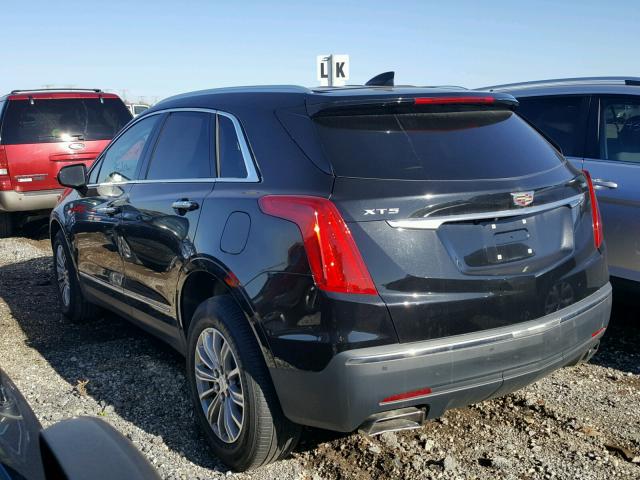 1GYKNBRS2HZ100984 - 2017 CADILLAC XT5 LUXURY BLACK photo 2