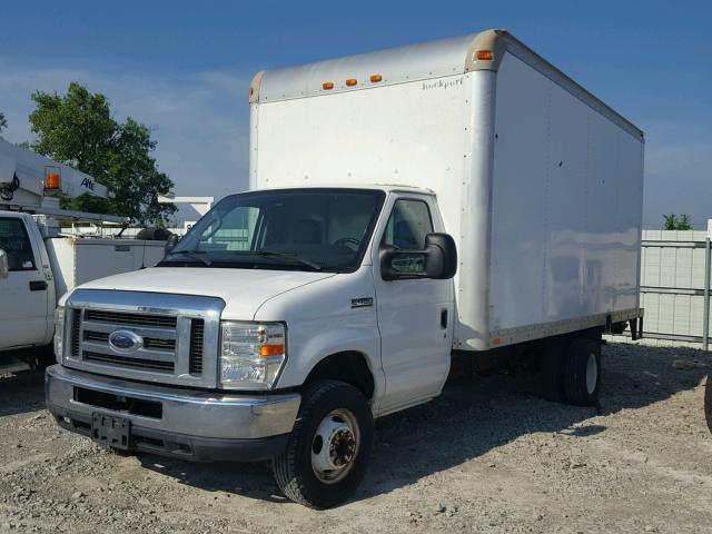 1FDXE4FSXADA72359 - 2010 FORD E450 WHITE photo 2