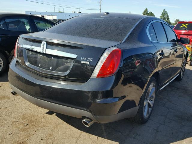 1LNHM94R09G634011 - 2009 LINCOLN MKS BLACK photo 4