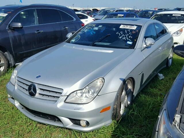 WDDDJ77X57A103922 - 2007 MERCEDES-BENZ CLS SILVER photo 2