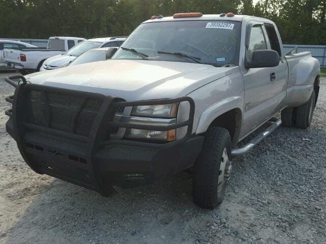 1GCJC39133E305217 - 2003 CHEVROLET SILVERADO BEIGE photo 2