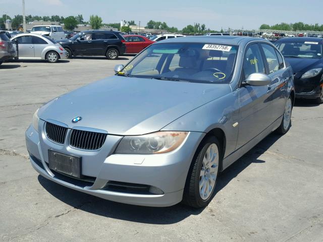 WBAVD33516KV66634 - 2006 BMW 330 XI GREEN photo 2