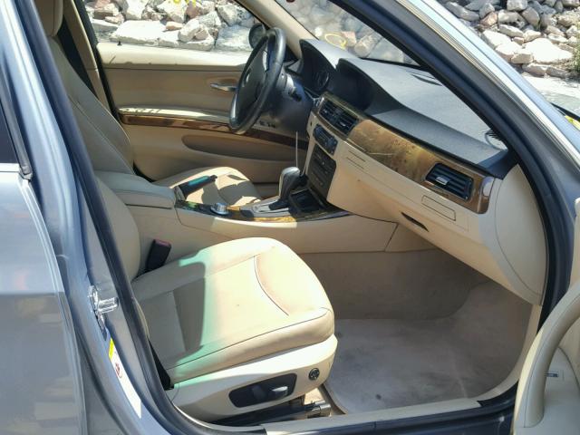 WBAVD33516KV66634 - 2006 BMW 330 XI GREEN photo 5