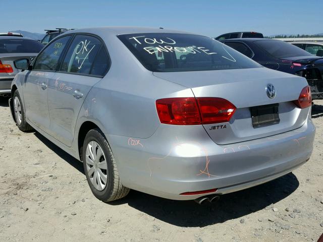 3VW1K7AJ3DM250315 - 2013 VOLKSWAGEN JETTA BASE Արծաթագույն լուսանկար 3