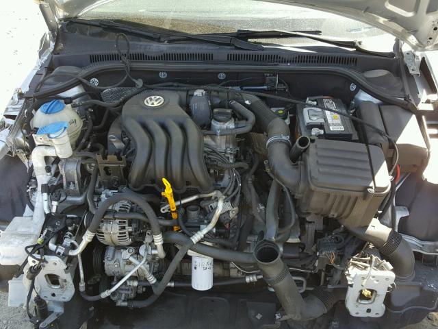 3VW1K7AJ3DM250315 - 2013 VOLKSWAGEN JETTA BASE Արծաթագույն լուսանկար 7