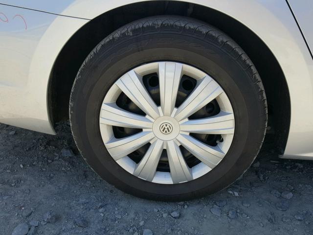 3VW1K7AJ3DM250315 - 2013 VOLKSWAGEN JETTA BASE Արծաթագույն լուսանկար 9