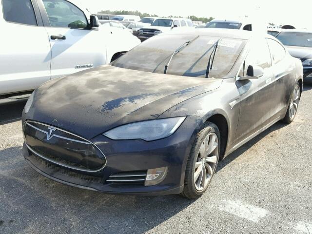 5YJSA1H19EFP52796 - 2014 TESLA MODEL S BLUE photo 2