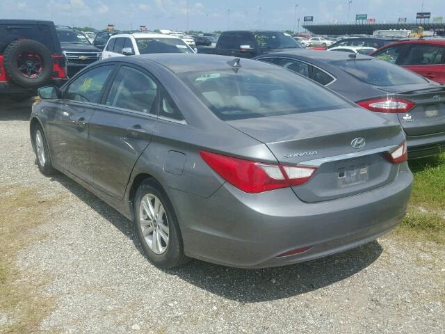 5NPEB4AC0DH681656 - 2013 HYUNDAI SONATA GLS GRAY photo 3