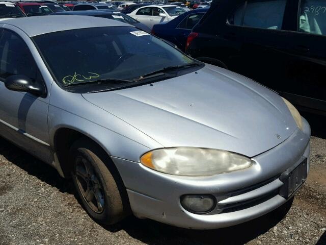 2B3HD56M92H257365 - 2002 DODGE INTREPID E SILVER photo 9