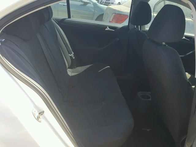 3VW1K7AJ8CM359867 - 2012 VOLKSWAGEN JETTA BASE 白色 照片 6