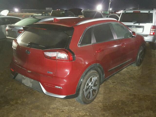 KNDCC3LC1H5044308 - 2017 KIA NIRO EX RED photo 4