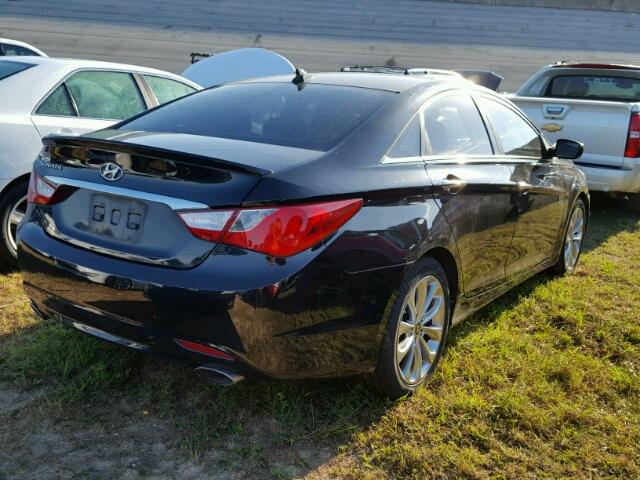 5NPEC4ACXDH722999 - 2013 HYUNDAI SONATA BLACK photo 4