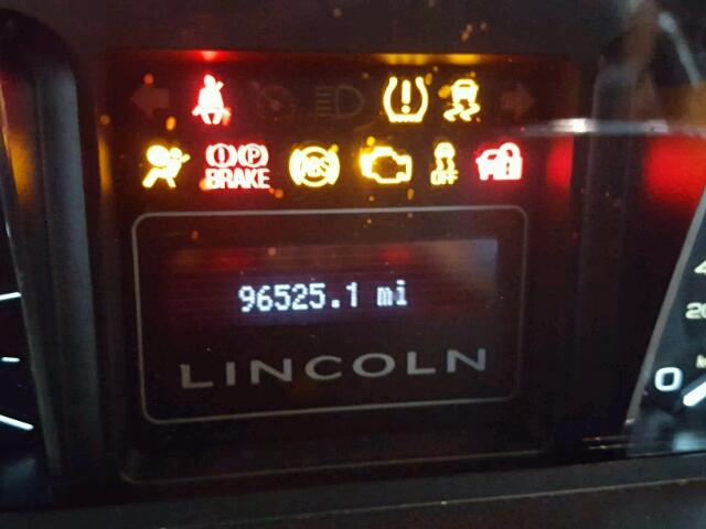 5LMJJ2J57CEL06135 - 2012 LINCOLN NAVIGATOR WHITE photo 8