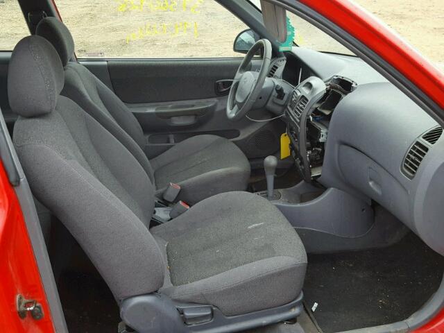 KMHCG35G22U227293 - 2002 HYUNDAI ACCENT BAS RED photo 5