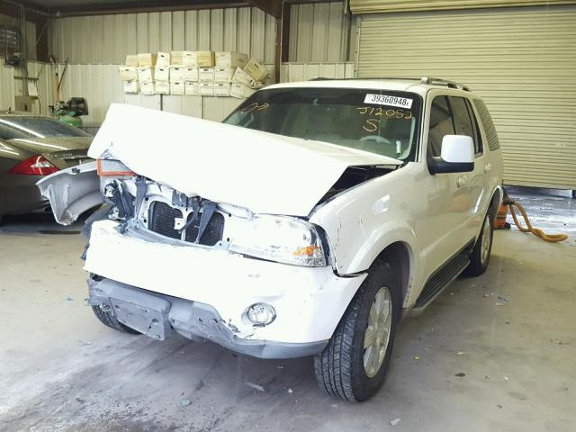 5LMEU68H54ZJ12052 - 2004 LINCOLN AVIATOR 白色 照片 2