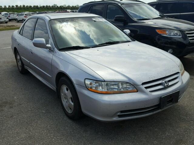 1HGCG16592A013779 - 2002 HONDA ACCORD EX SILVER photo 1