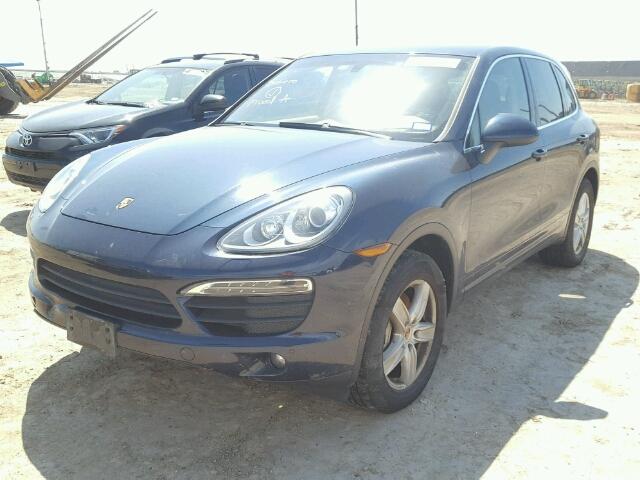 WP1AB2A29DLA86325 - 2013 PORSCHE CAYENNE BLUE photo 2